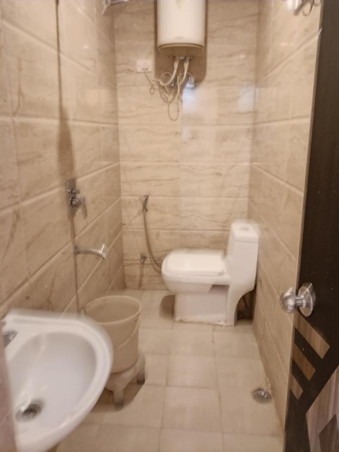 Hotel Aerotech Near Igi Airport Yeni Delhi Dış mekan fotoğraf
